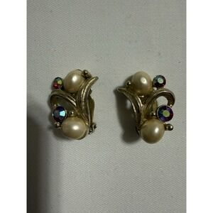 Exquisite Karu Aurora Borealis Rhinestone Clip On Earrings Pre-owned Vintage